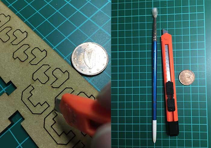 Letzter Schnitt, Werkzeuge: alter Pinsel mit Kunstoffgriff, Bastelmesser und 5 Cent Münze